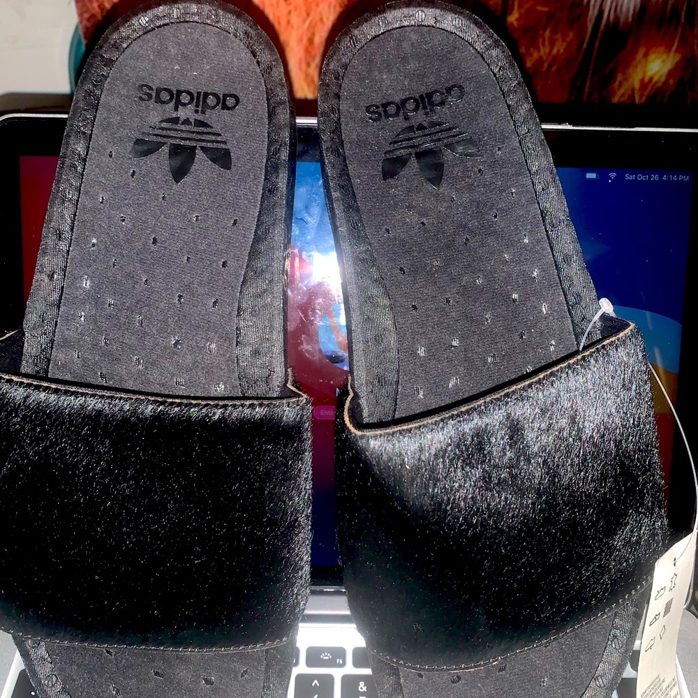 Adidas Adilette Boost Men’s 11